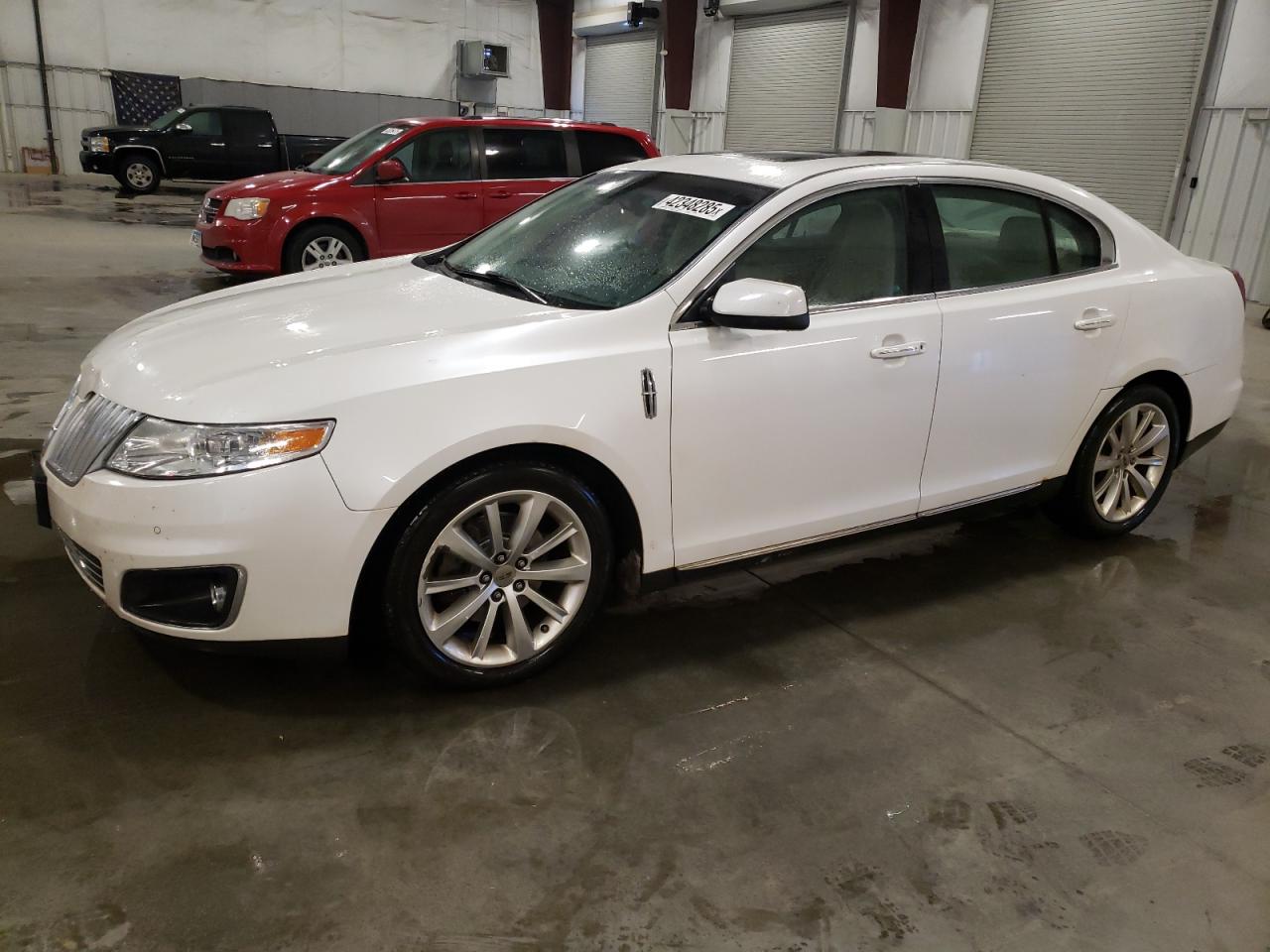 LINCOLN MKS 2010