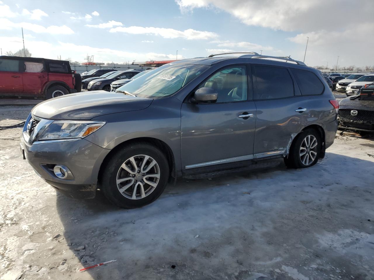 NISSAN PATHFINDER 2015