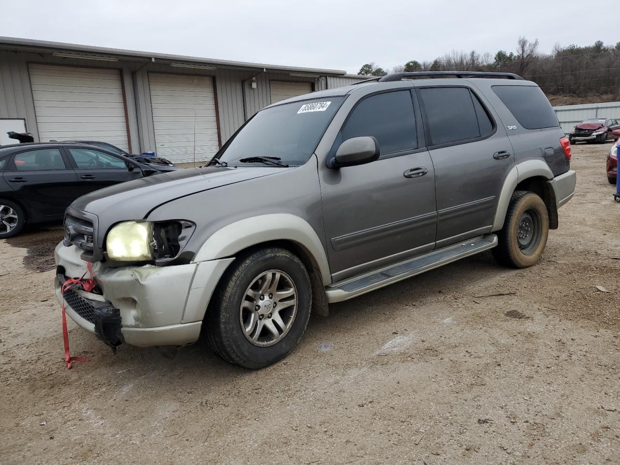 TOYOTA SEQUOIA SR 2004