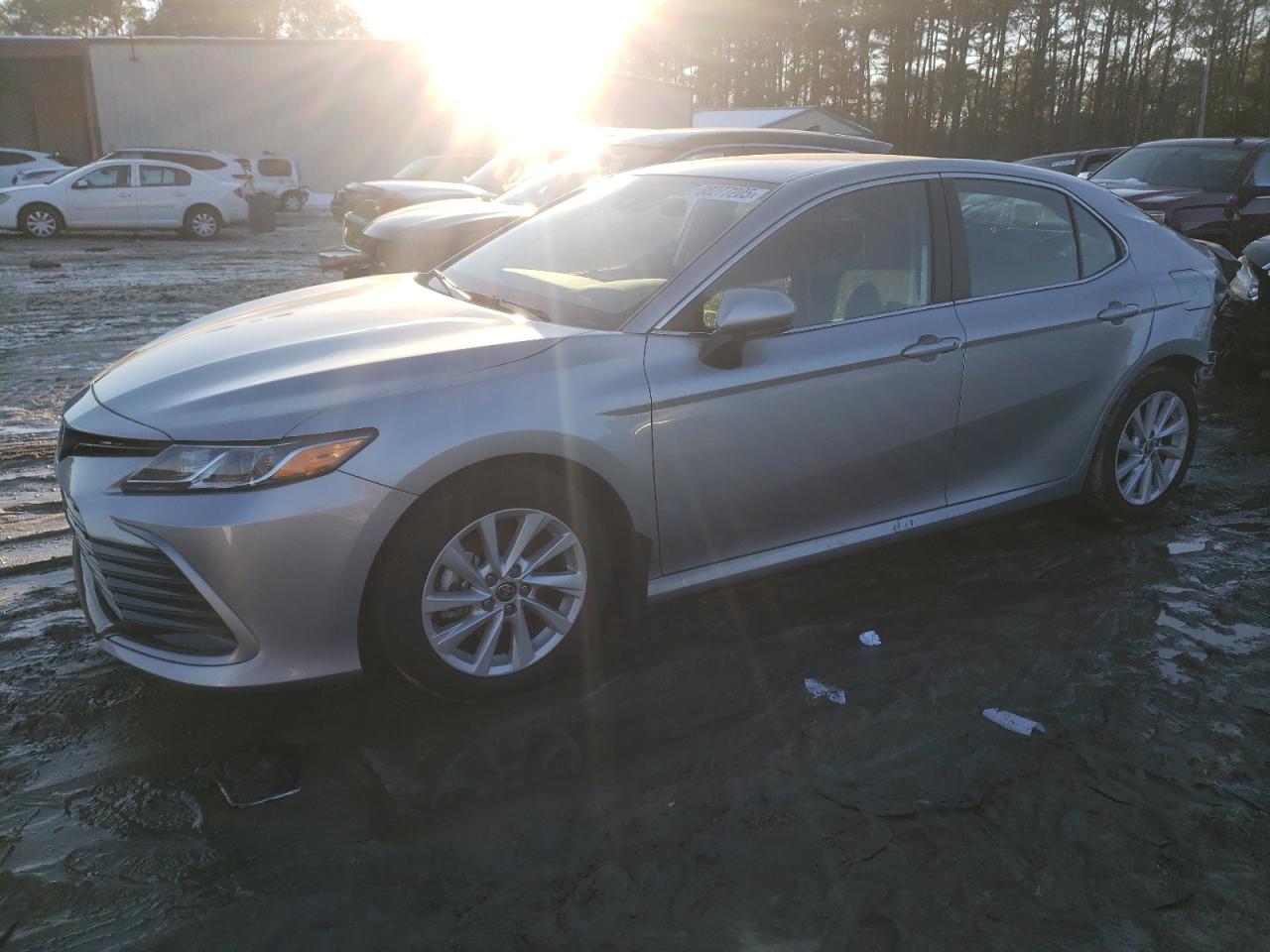 TOYOTA CAMRY LE 2024