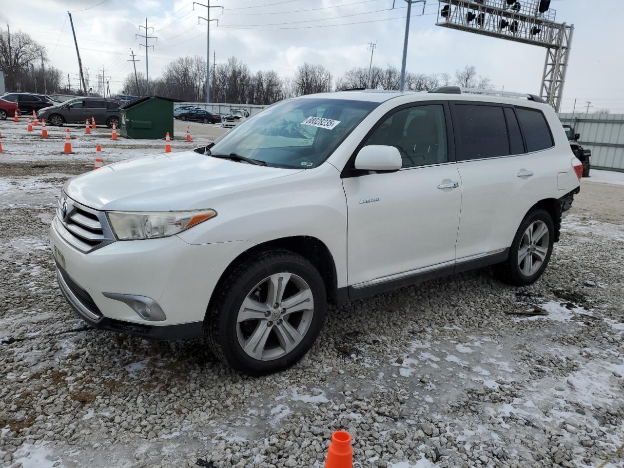 TOYOTA HIGHLANDER 2013