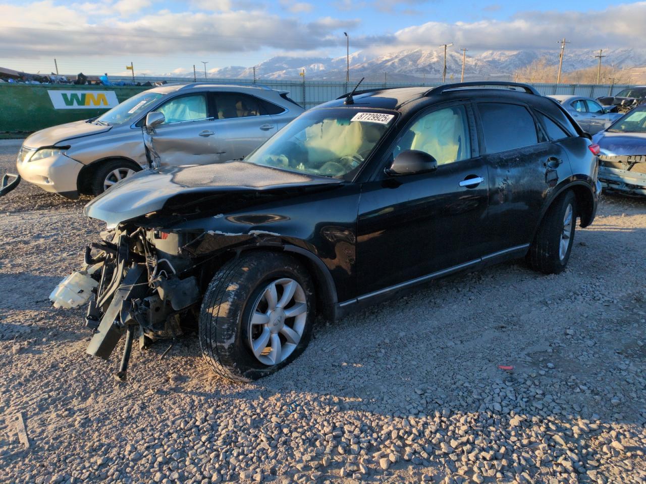 INFINITI FX35 2005