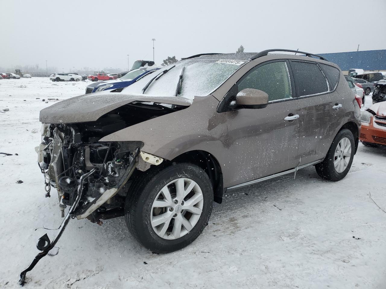 NISSAN MURANO S 2013