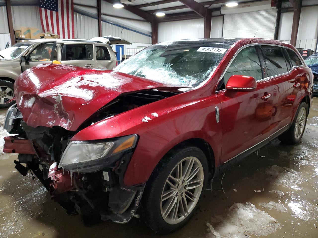 LINCOLN MKT 2015