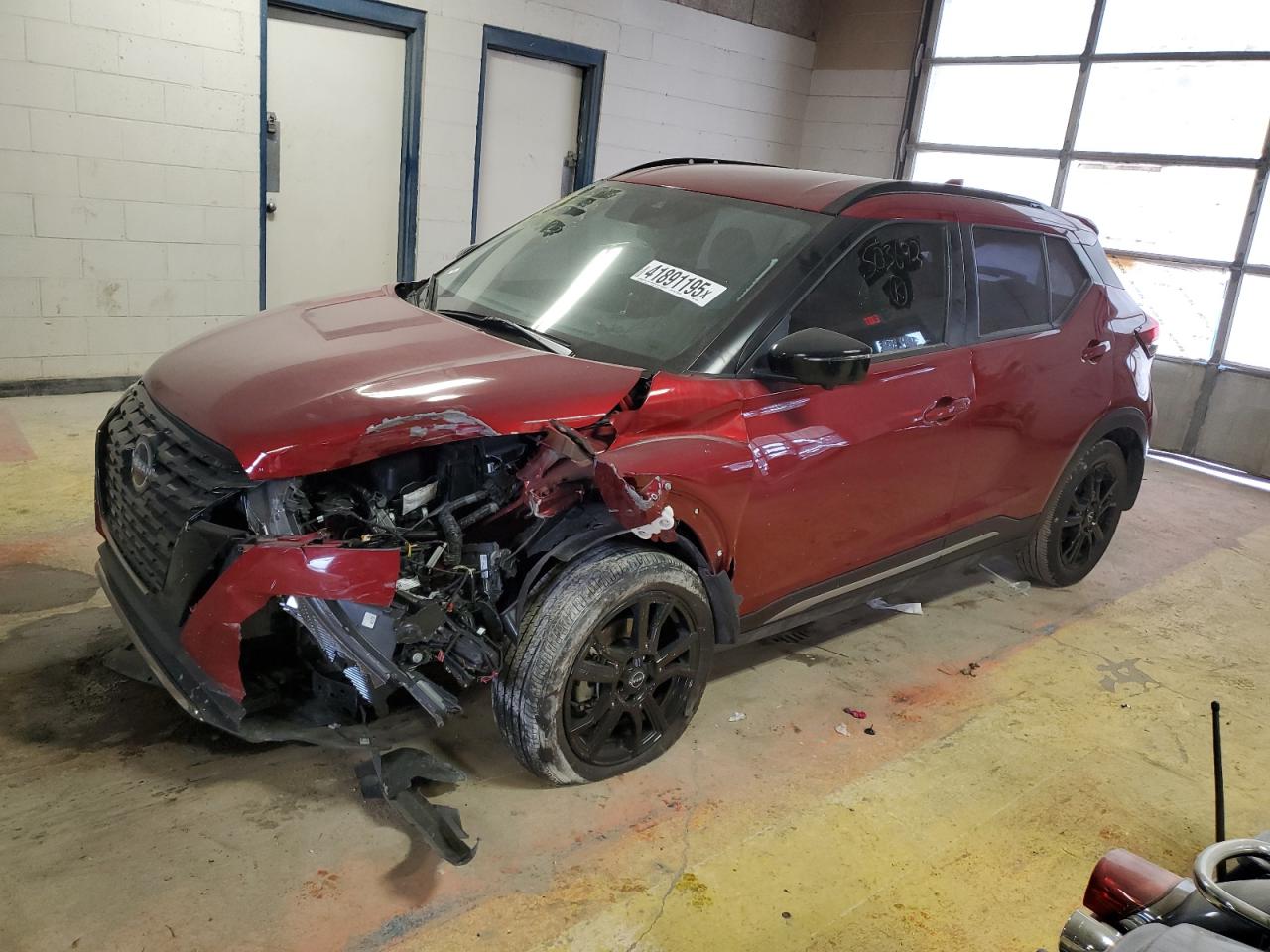 NISSAN KICKS SR 2023