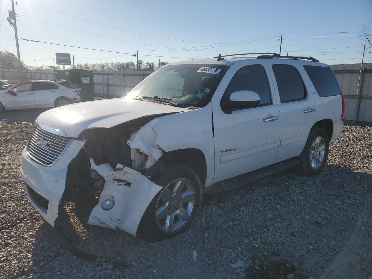 GMC YUKON SLT 2011