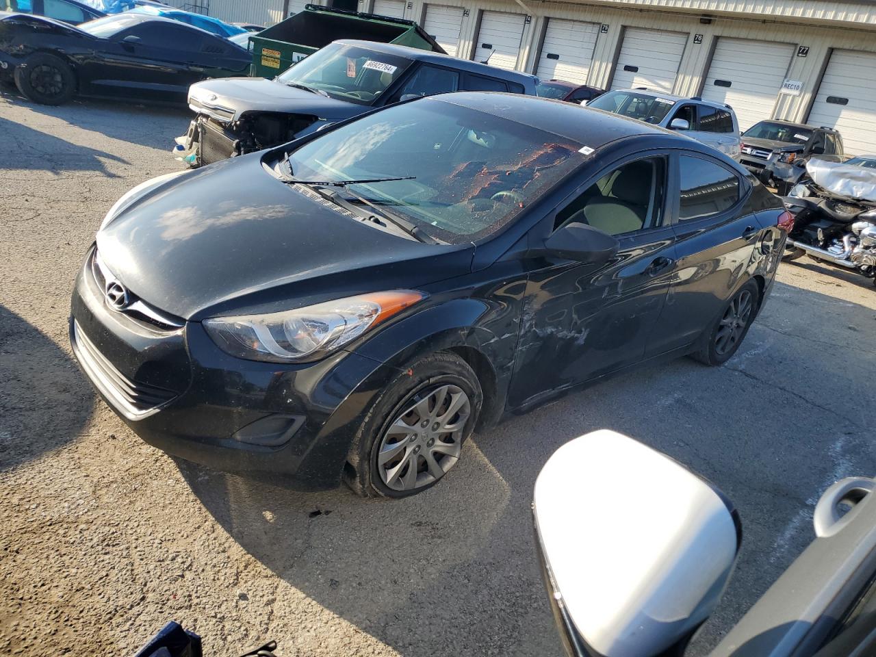 HYUNDAI ELANTRA GL 2012