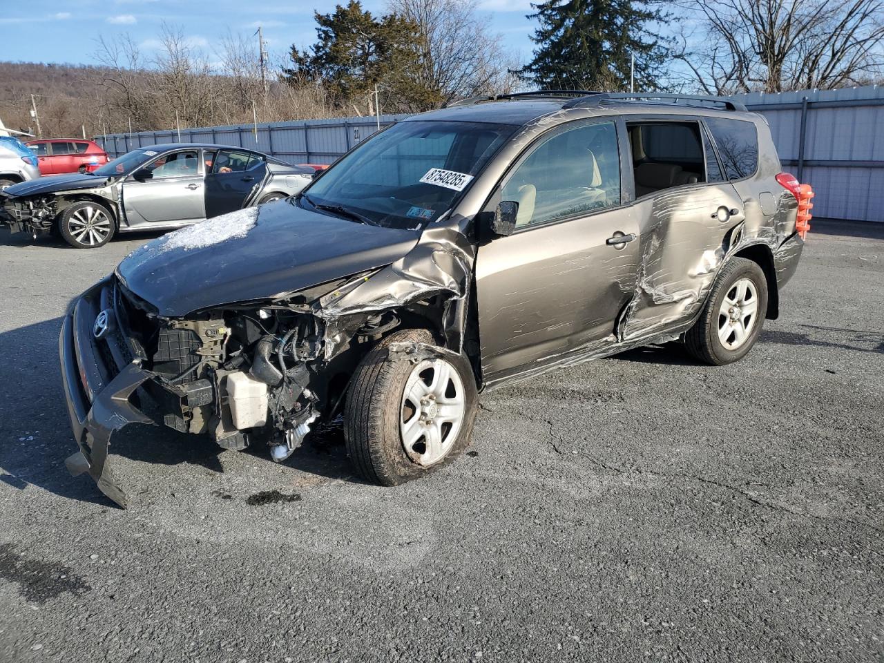 TOYOTA RAV4 2011