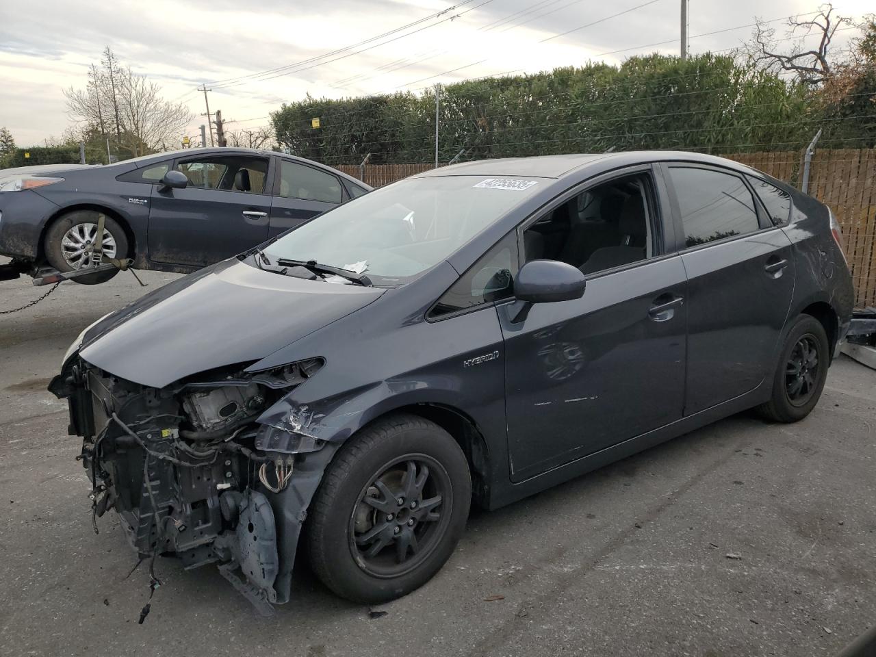 TOYOTA PRIUS 2013