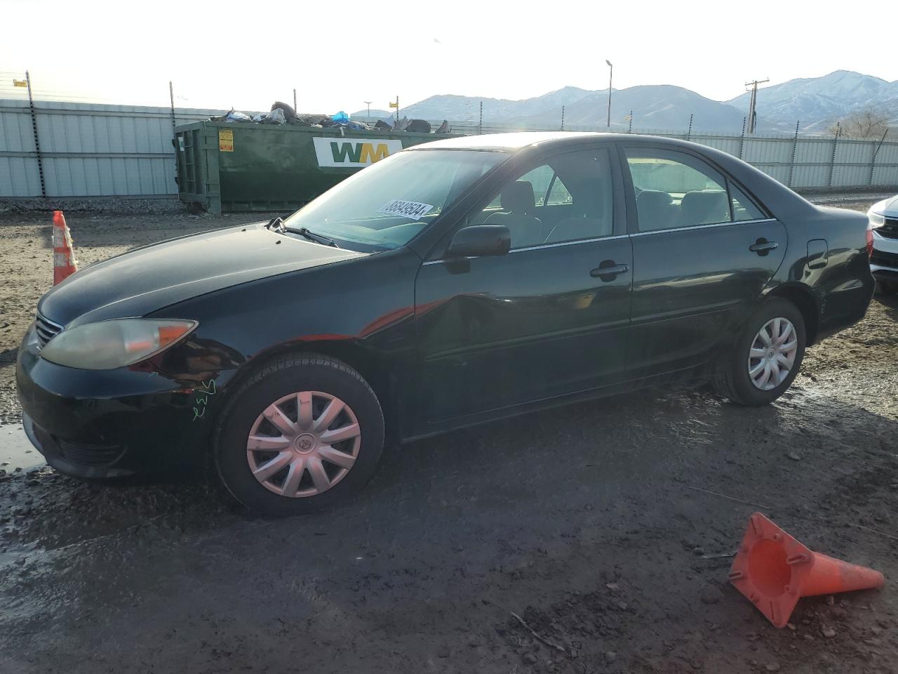 TOYOTA CAMRY LE 2005