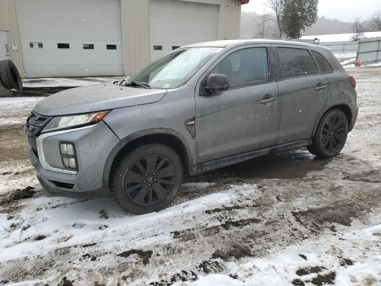 MITSUBISHI OUTLANDER 2021