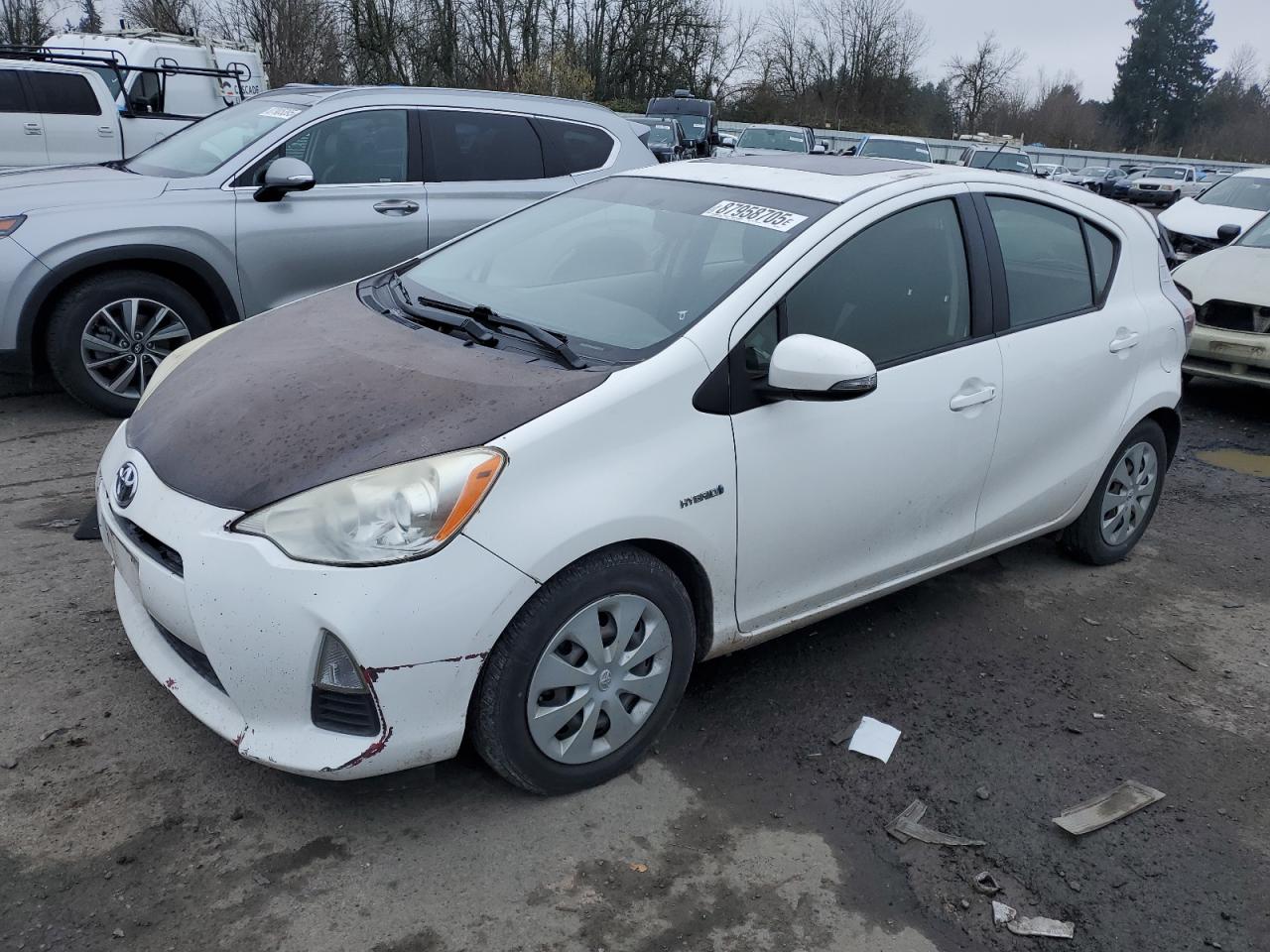 TOYOTA PRIUS C 2013