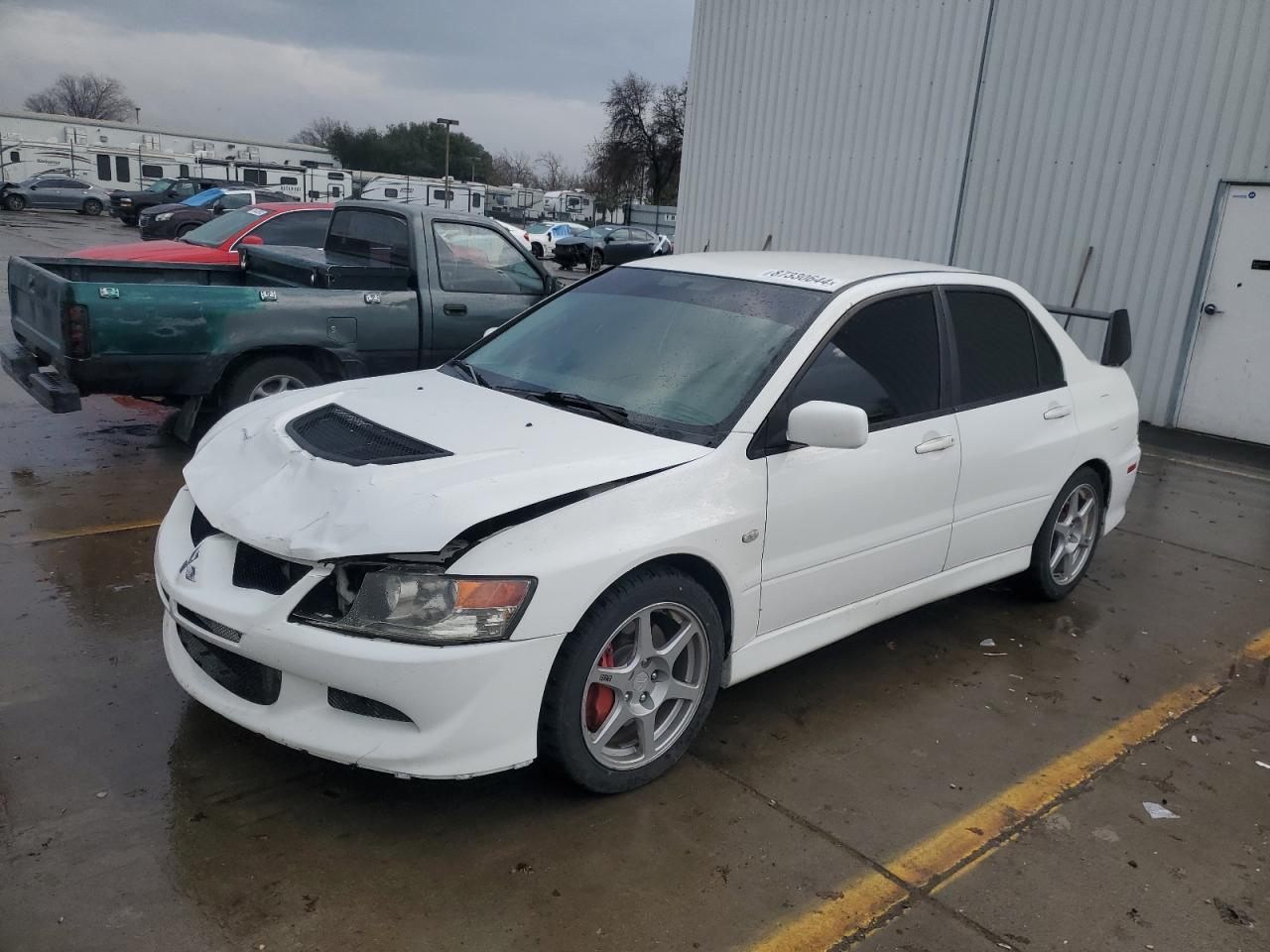 MITSUBISHI LANCER EVO 2005