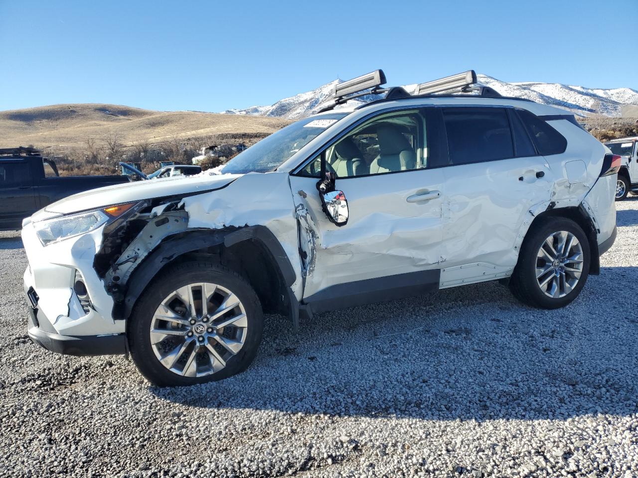 TOYOTA RAV4 XLE P 2021