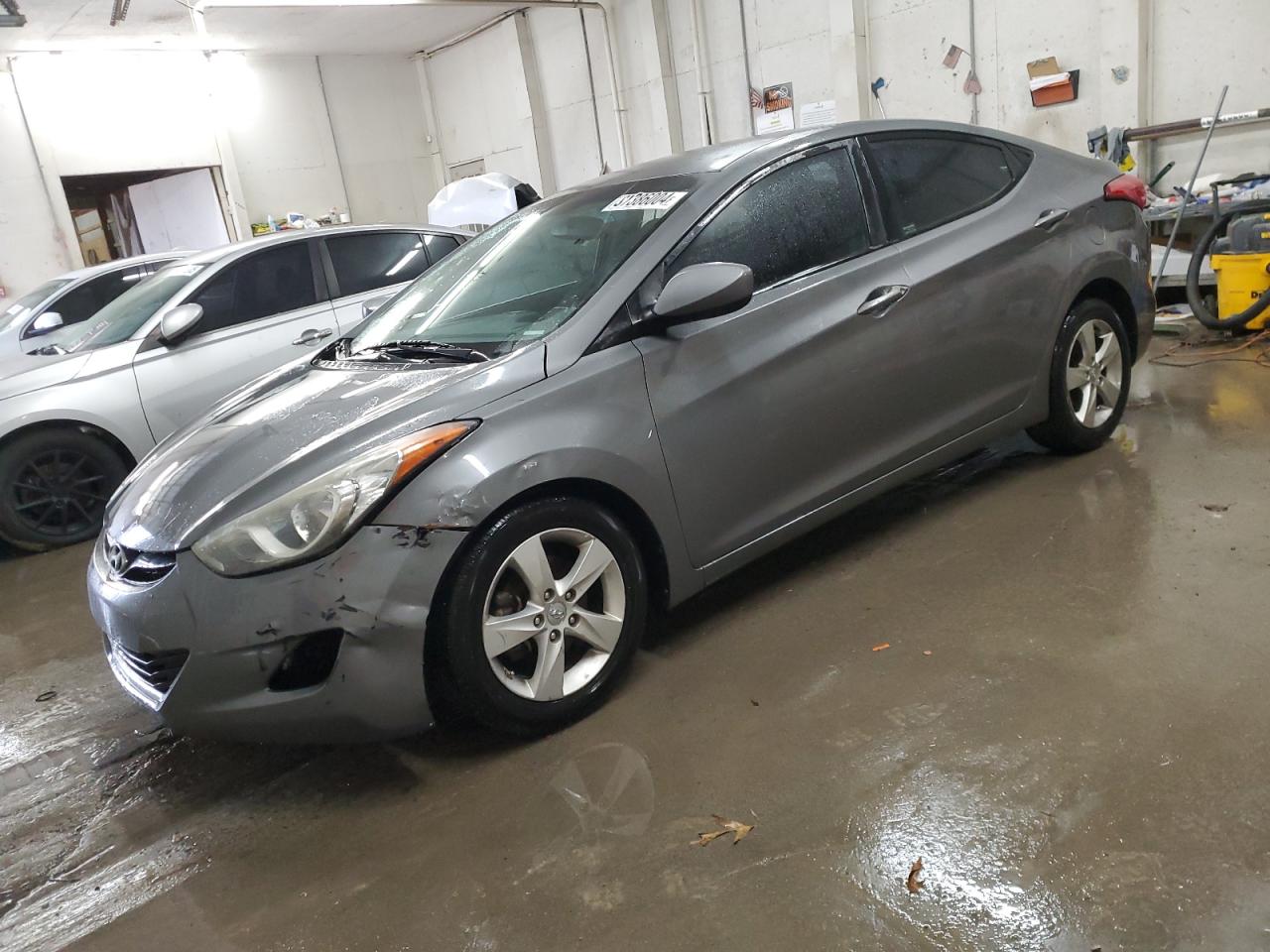 HYUNDAI ELANTRA GL 2013