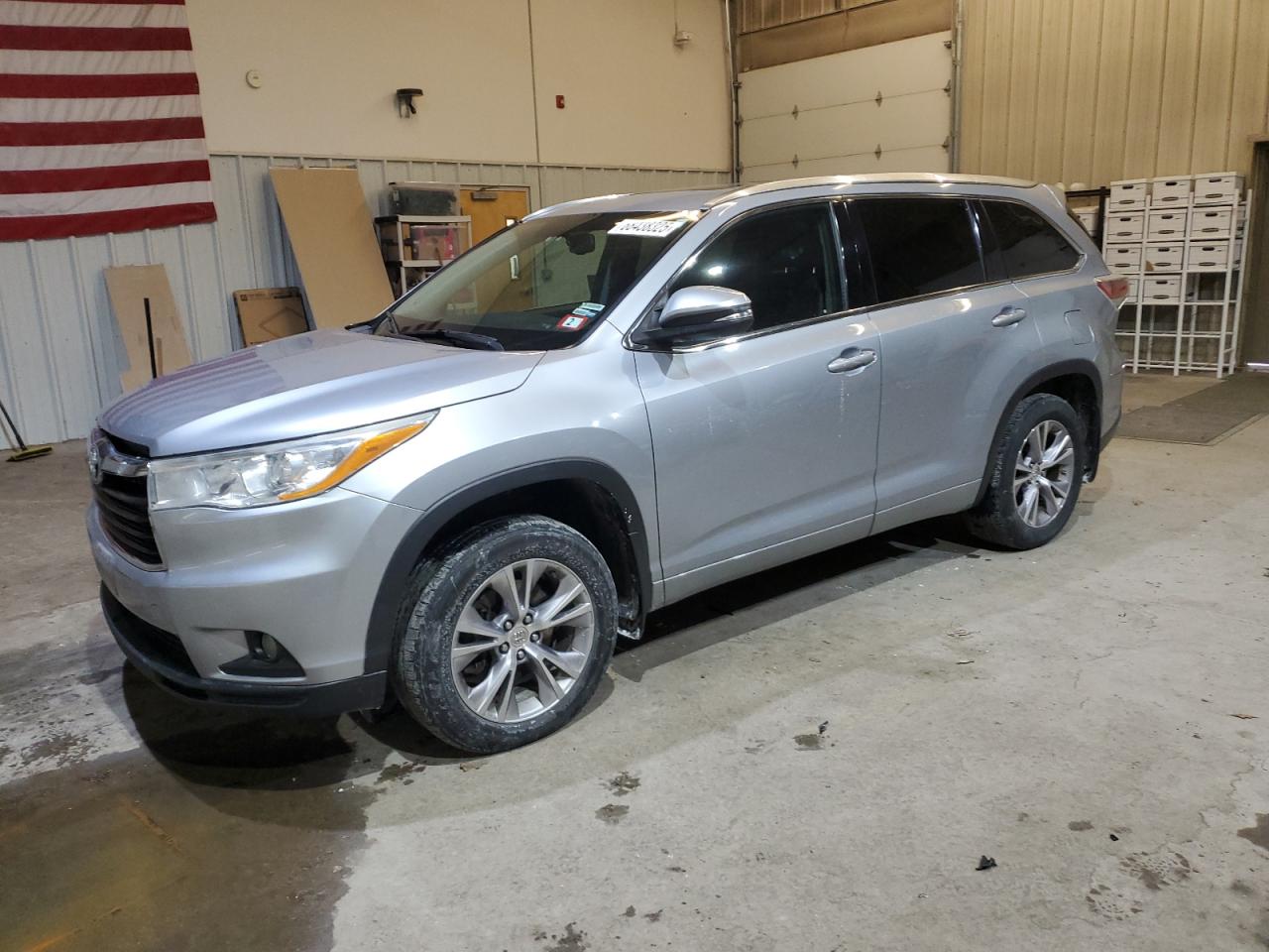 TOYOTA HIGHLANDER 2014