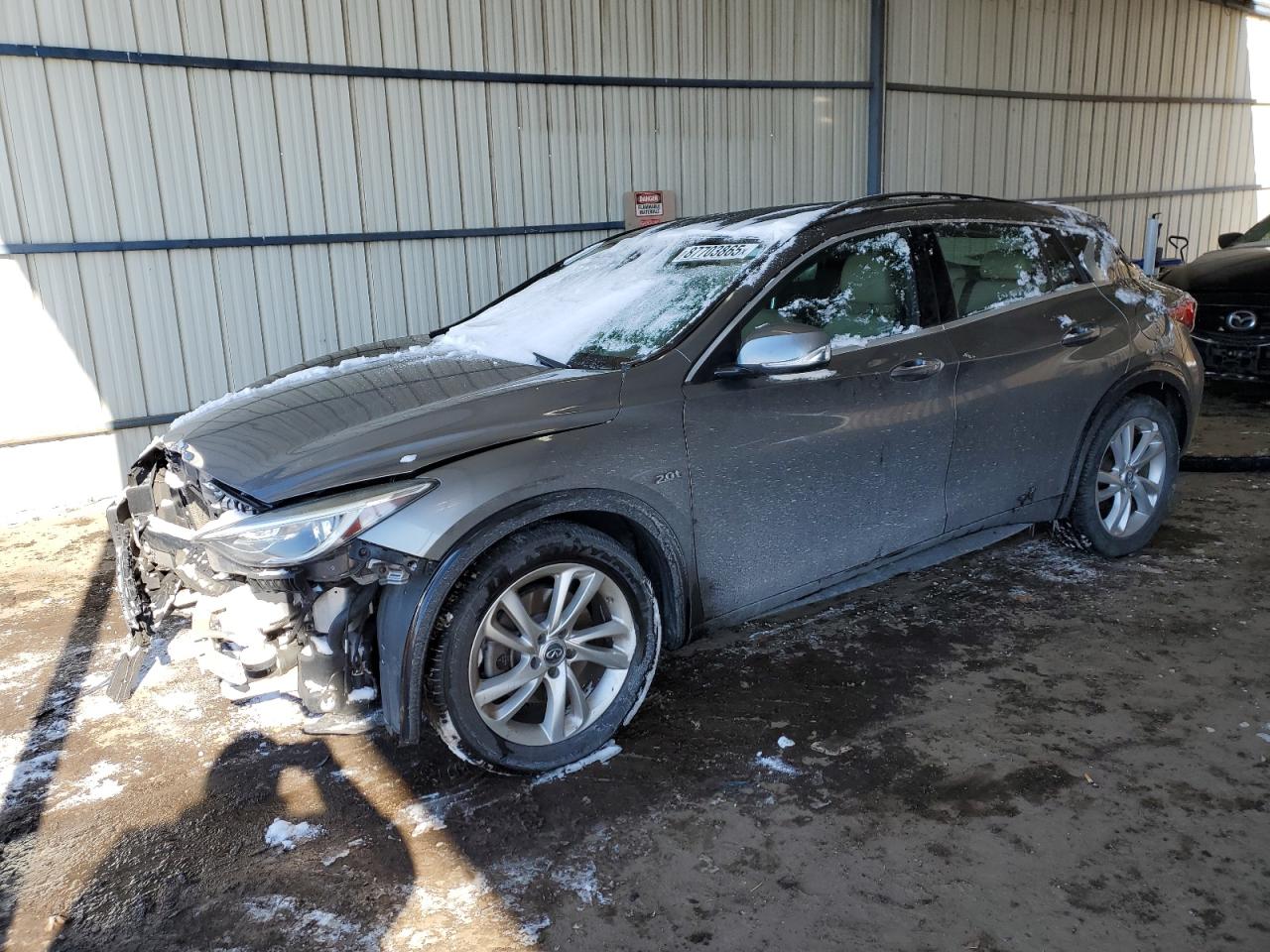 INFINITI QX30 BASE 2017