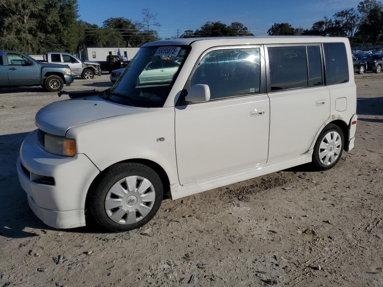 TOYOTA SCION XB 2006