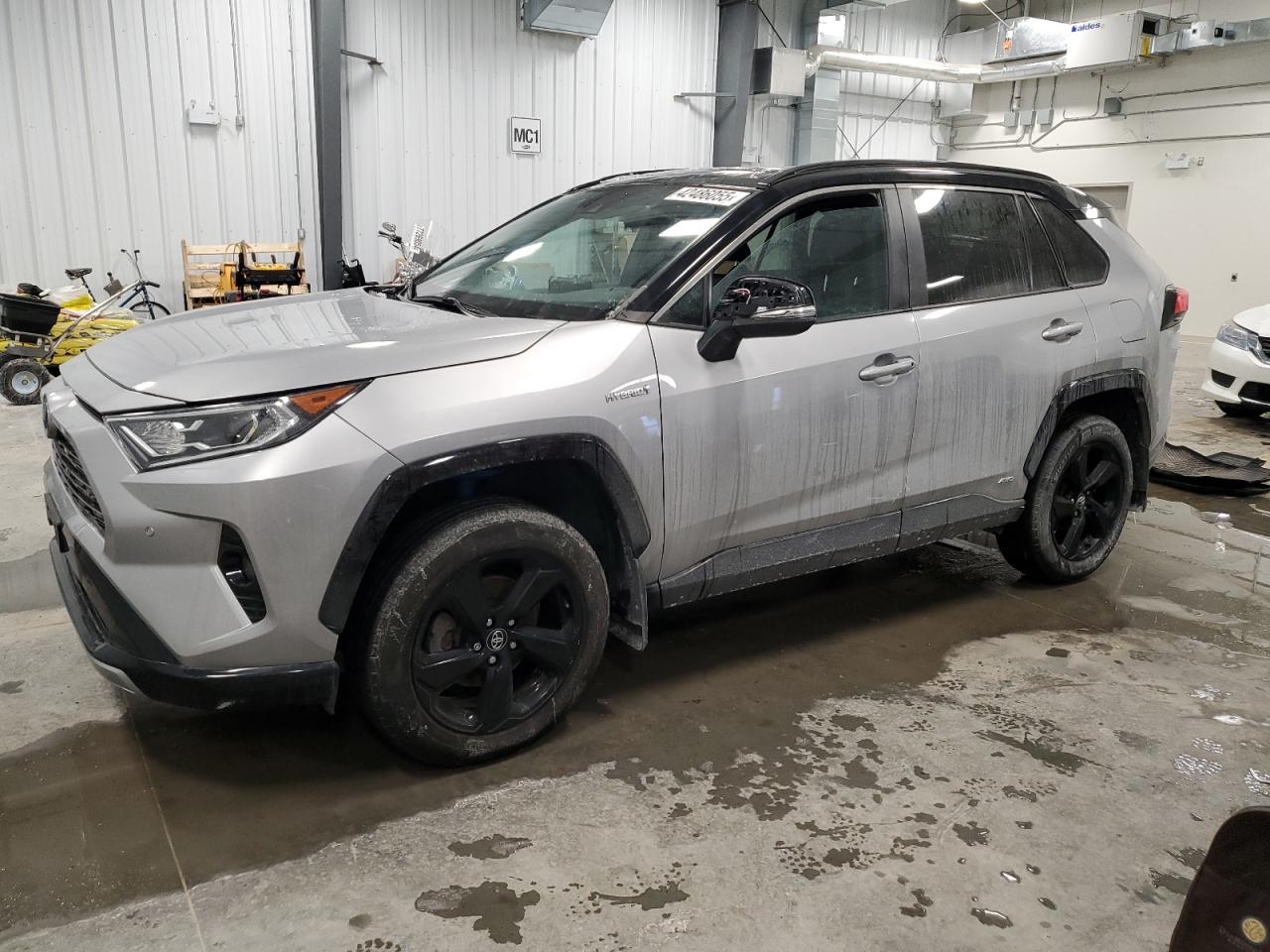 TOYOTA RAV4 XLE 2020