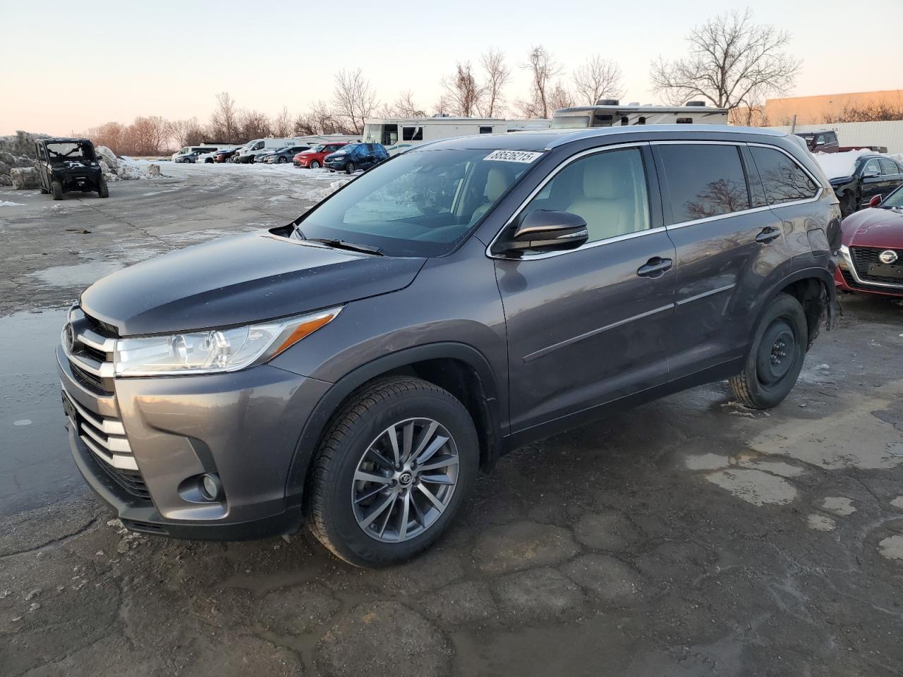 TOYOTA HIGHLANDER 2019