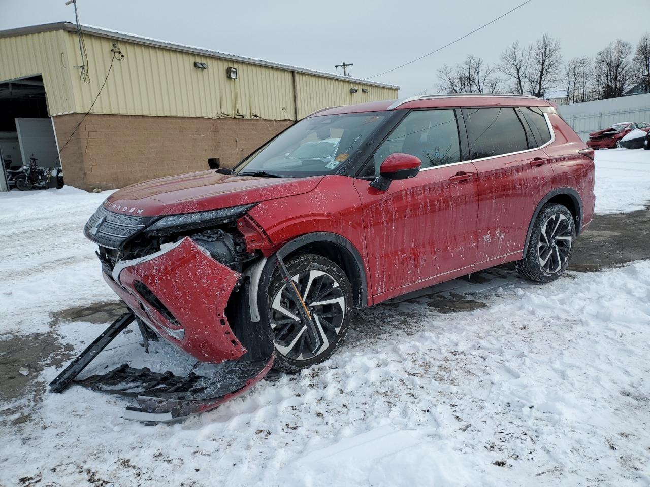 MITSUBISHI OUTLANDER 2022