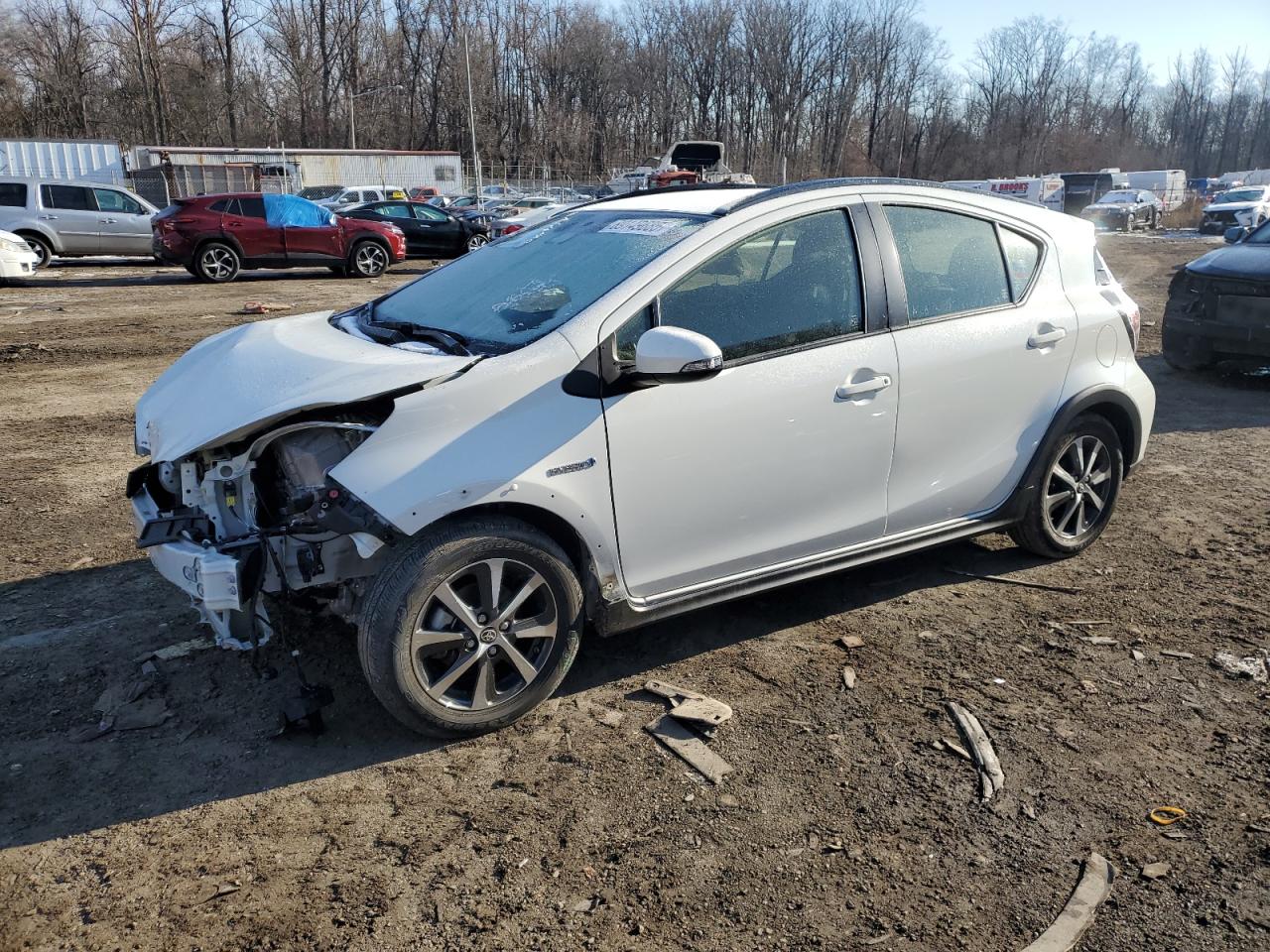 TOYOTA PRIUS C 2018