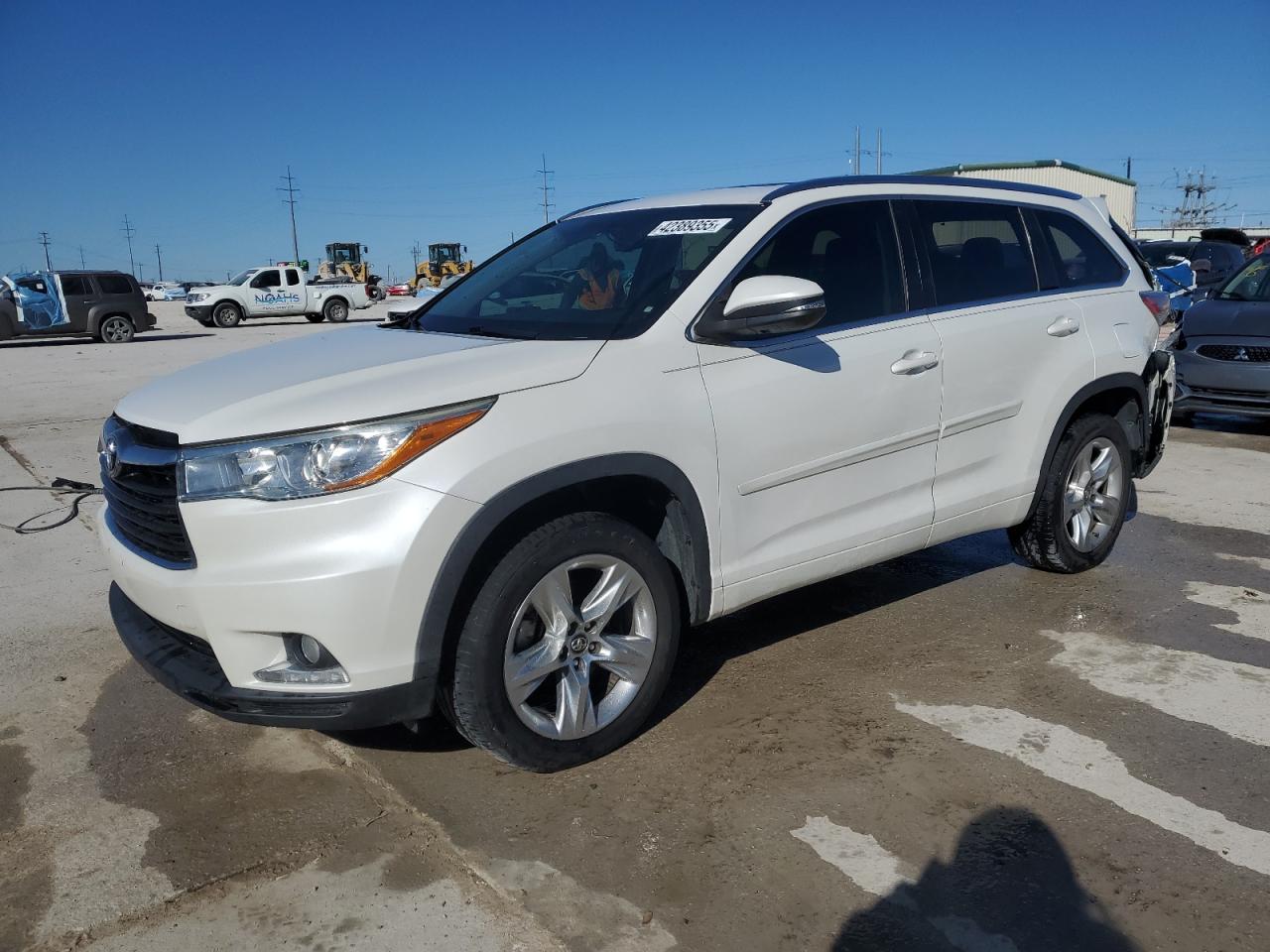TOYOTA HIGHLANDER 2016