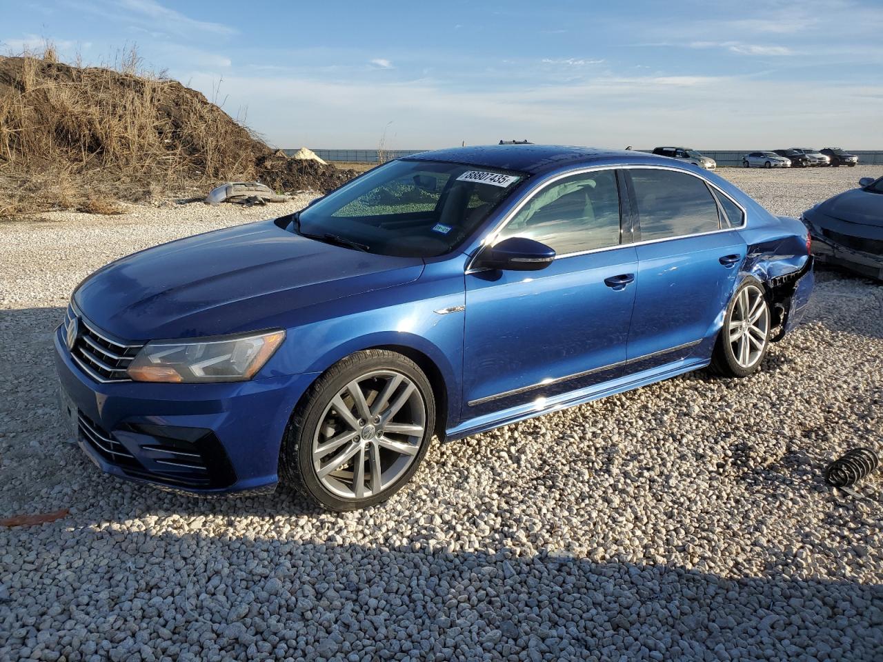 VOLKSWAGEN PASSAT R-L 2017