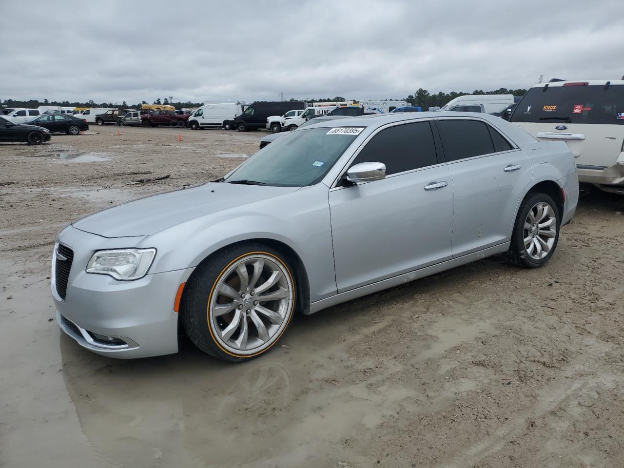 CHRYSLER 300 LIMITE 2020