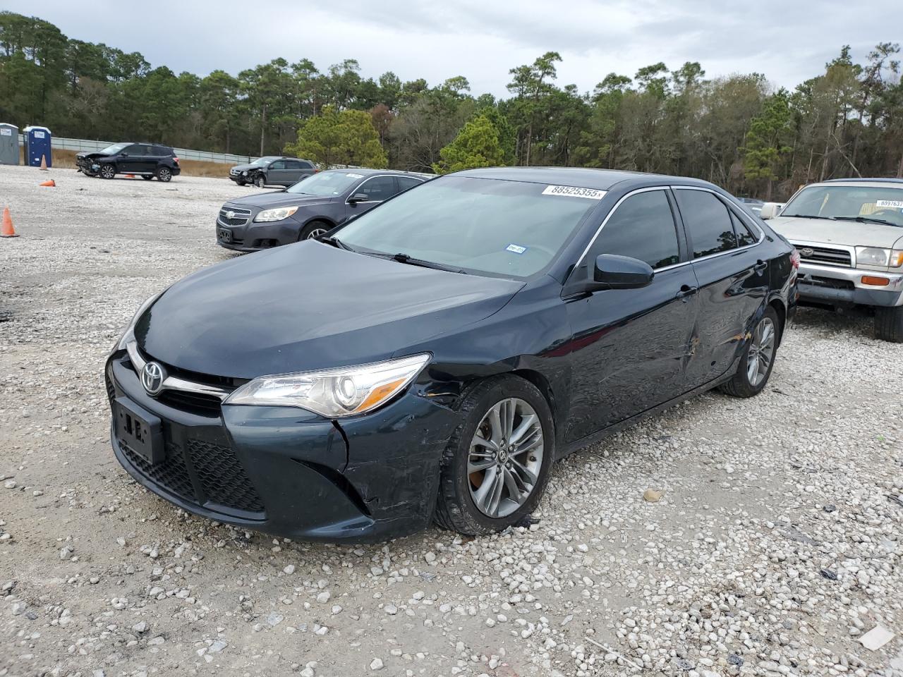 TOYOTA CAMRY LE 2017