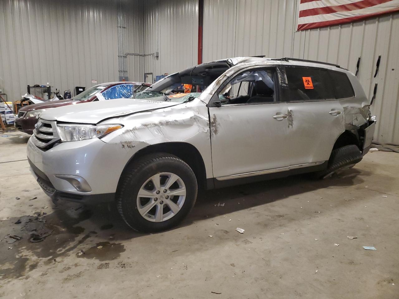 TOYOTA HIGHLANDER 2013