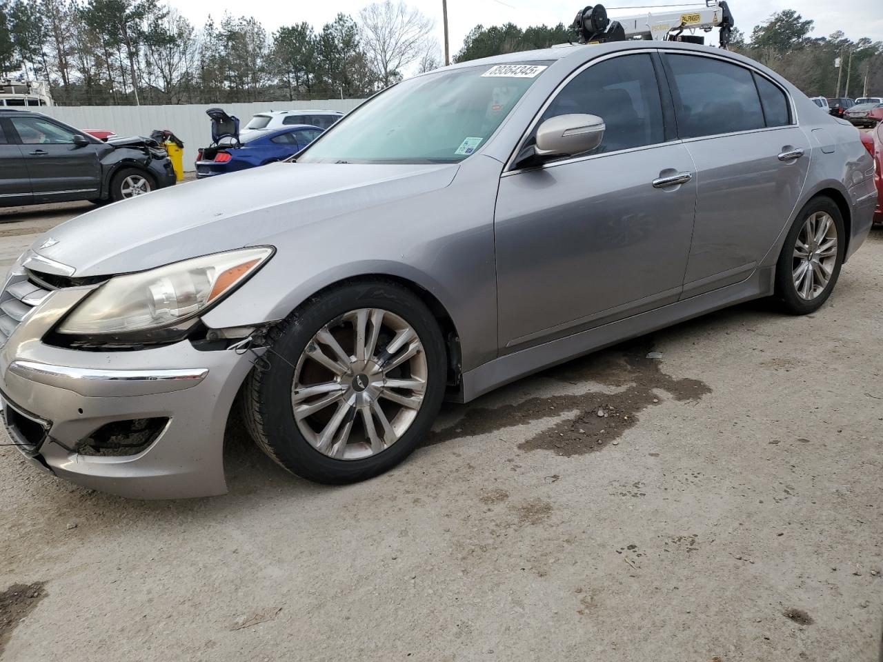 HYUNDAI GENESIS 3. 2012