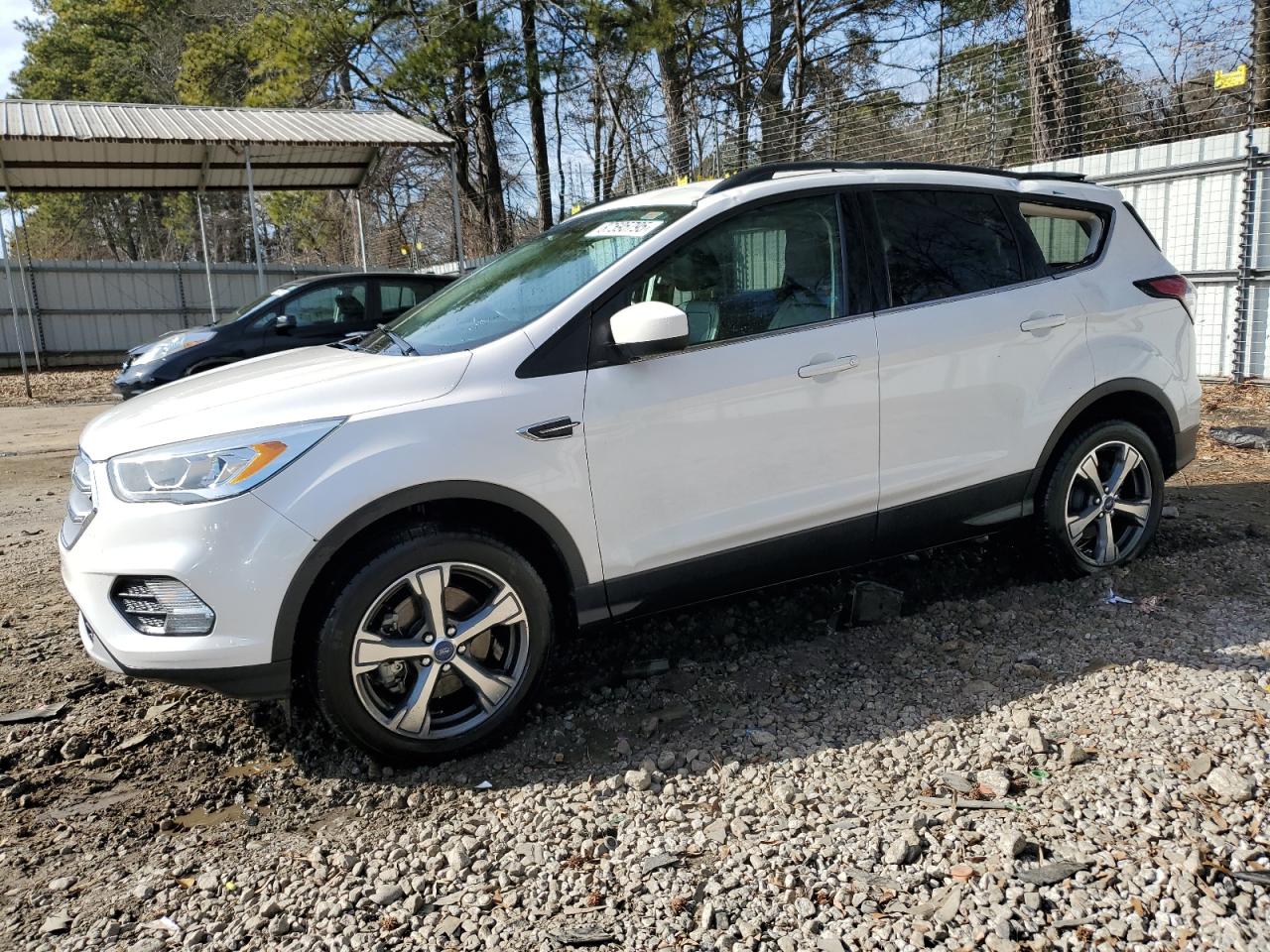 FORD ESCAPE SE 2017