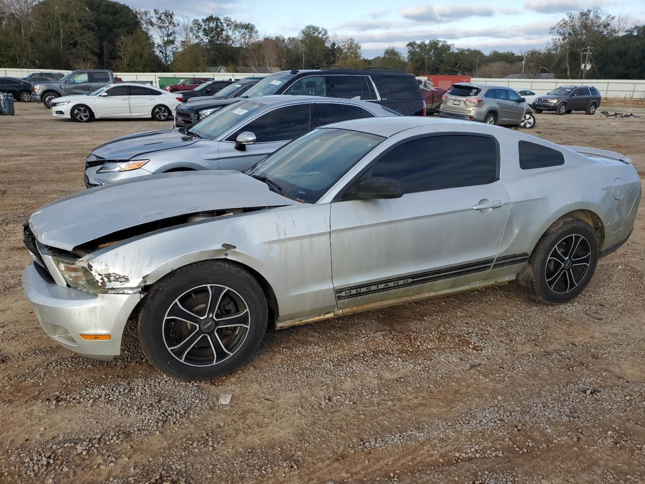 FORD MUSTANG 2011
