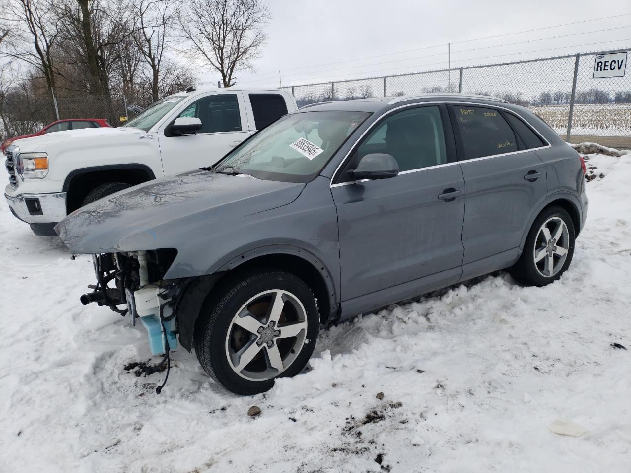AUDI Q3 PREMIUM 2015