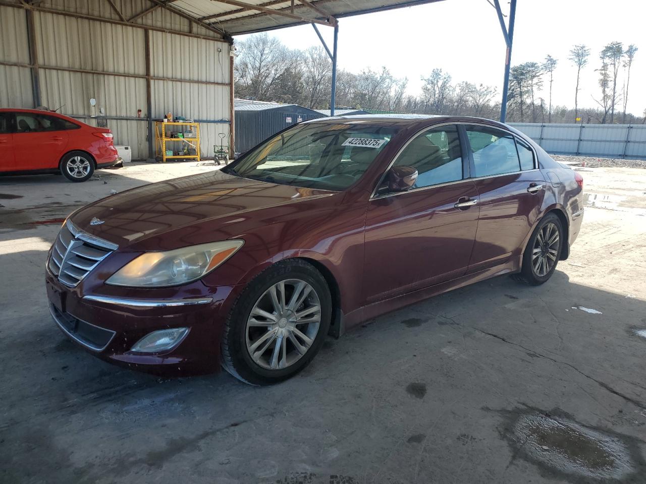 HYUNDAI GENESIS 3. 2013