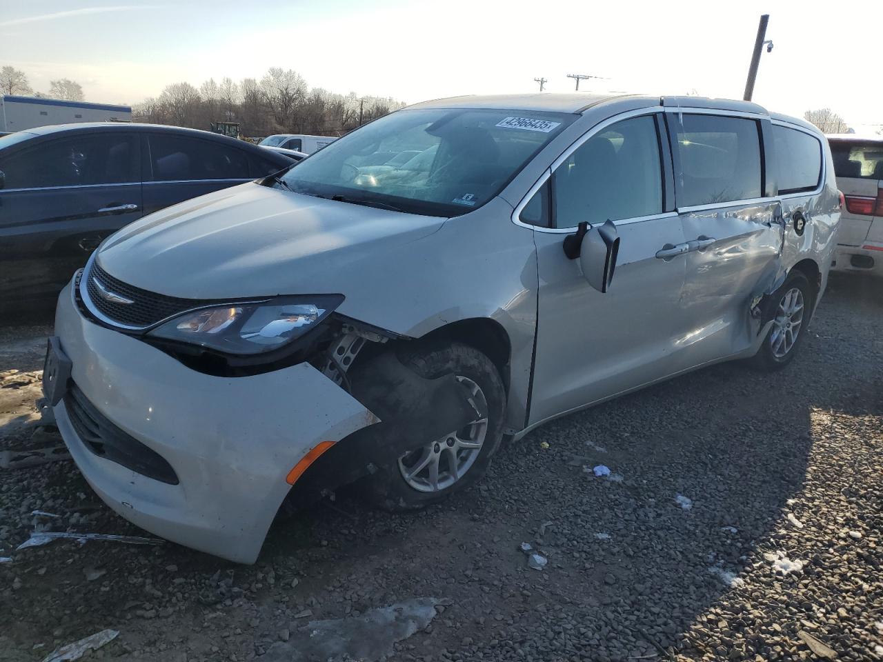 CHRYSLER PACIFICA L 2017
