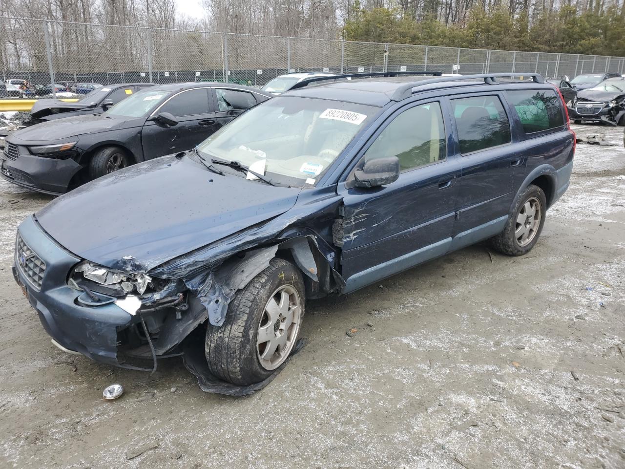 VOLVO XC70 2004