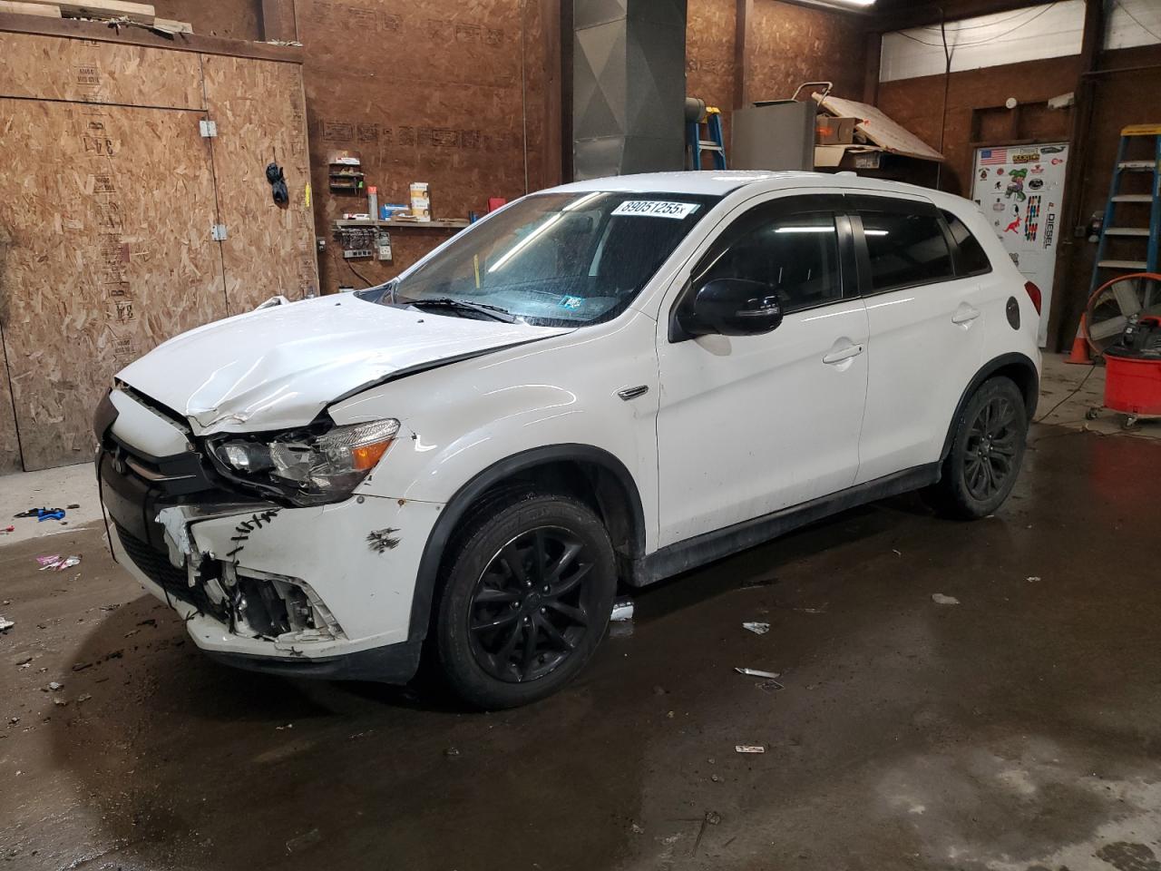 MITSUBISHI OUTLANDER 2018