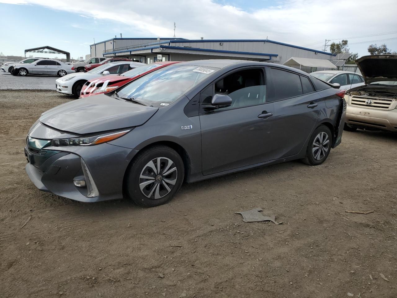 TOYOTA PRIUS PRIM 2017