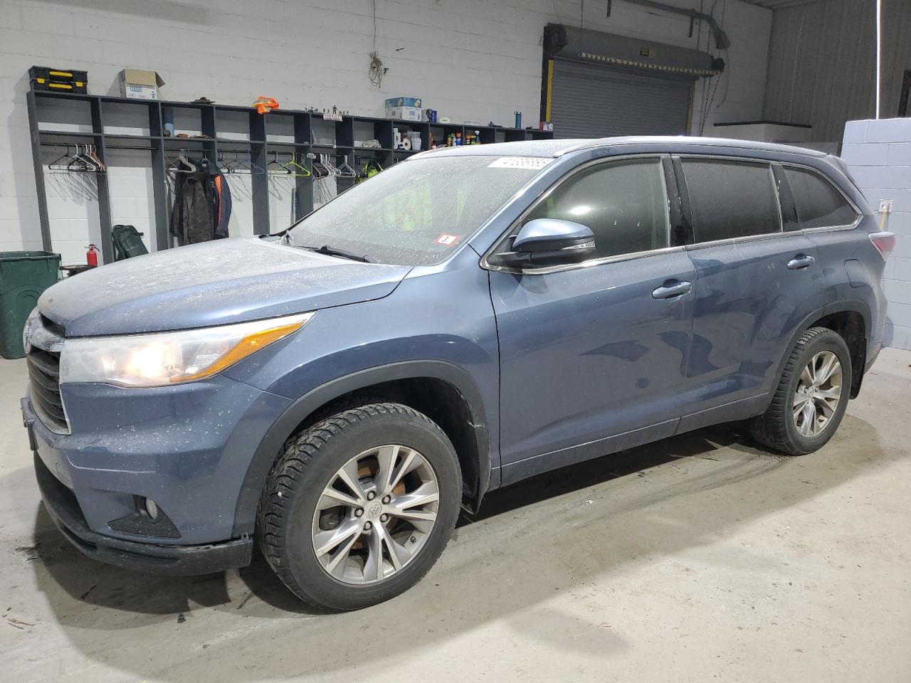 TOYOTA HIGHLANDER 2015