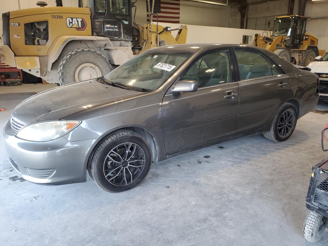 TOYOTA CAMRY LE 2005