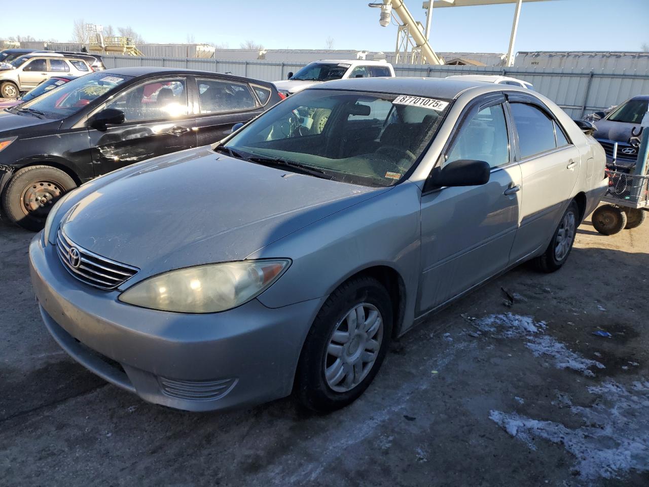 TOYOTA CAMRY LE 2005