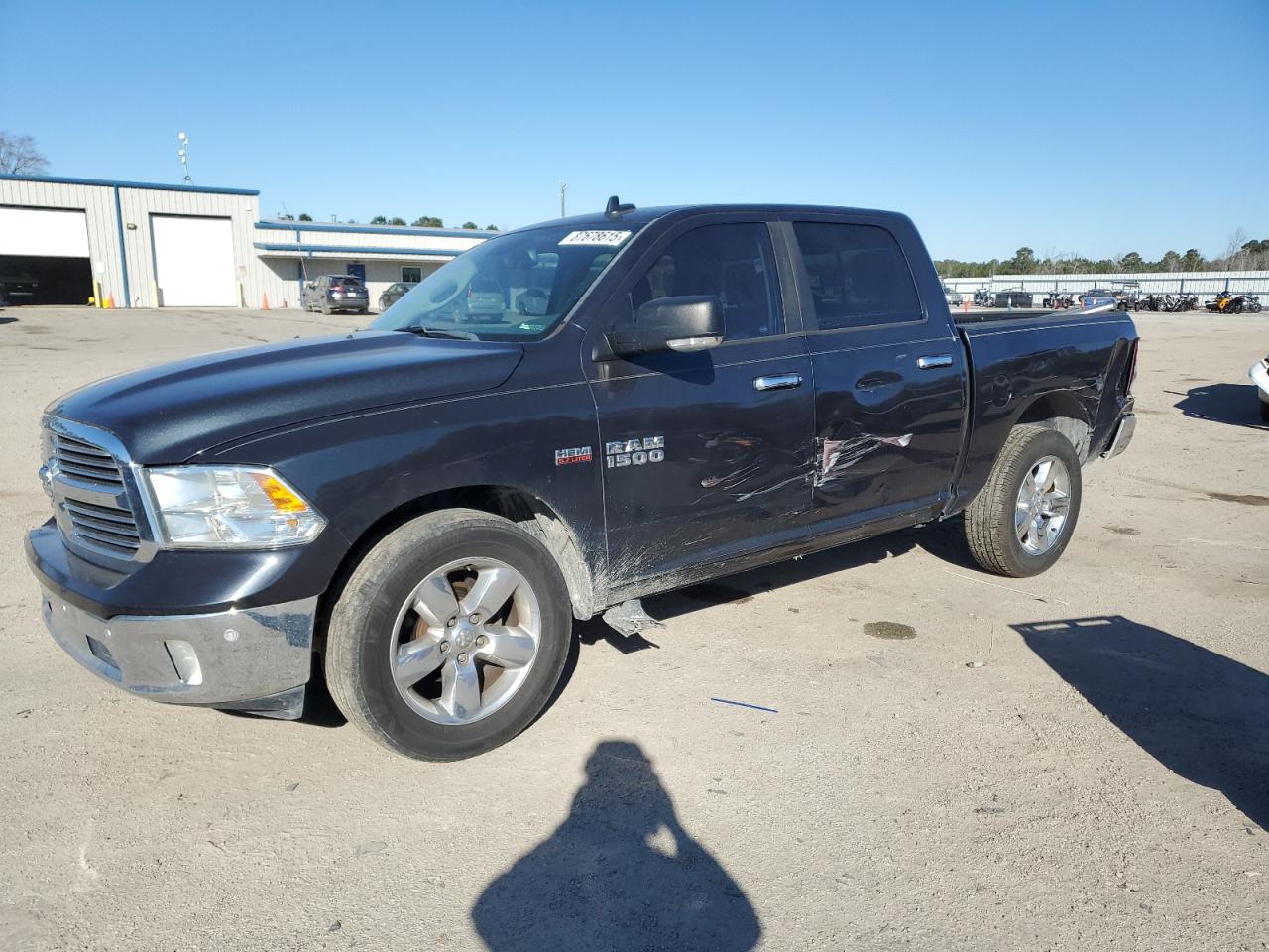 RAM 1500 SLT 2016