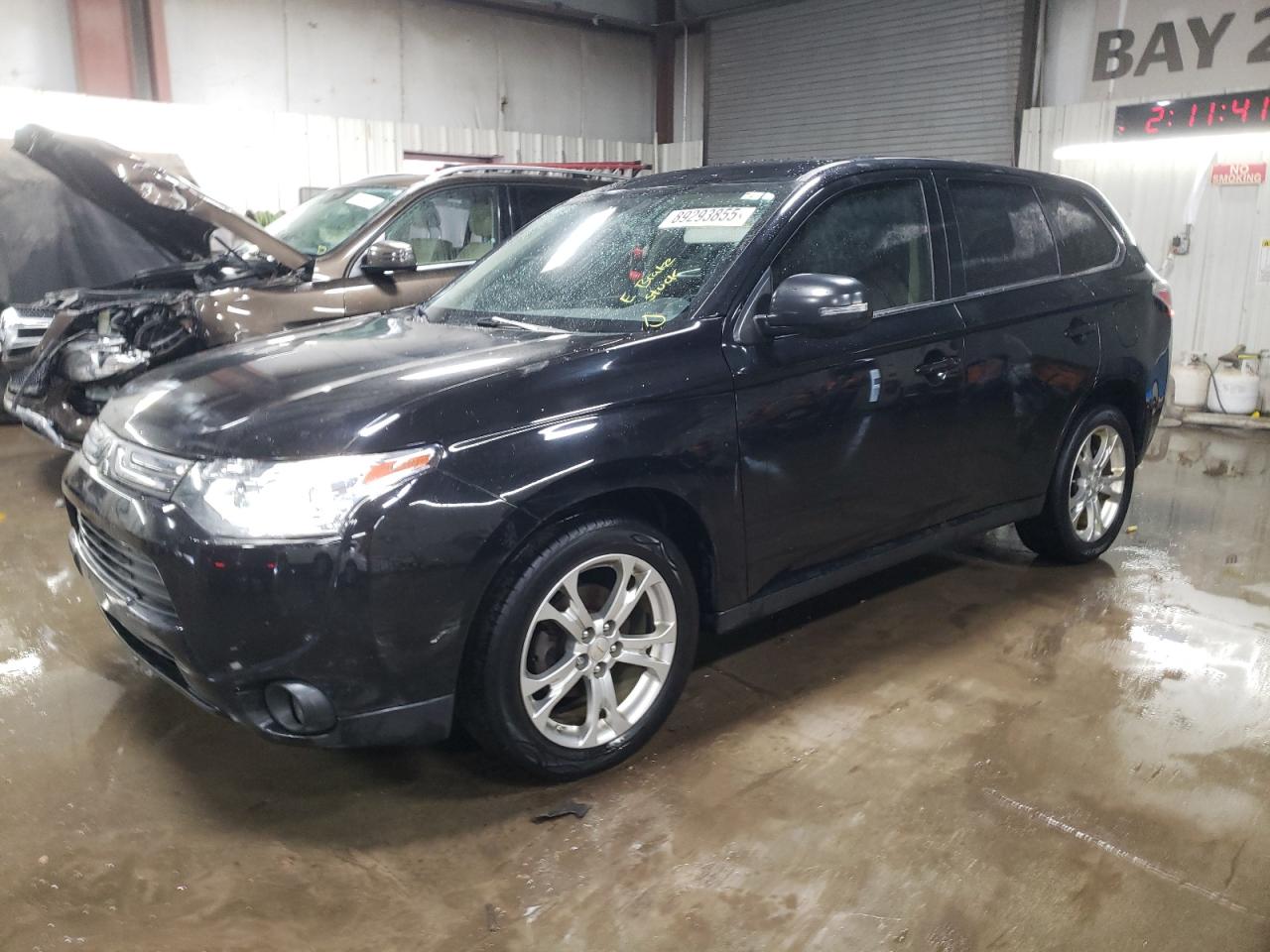 MITSUBISHI OUTLANDER 2014