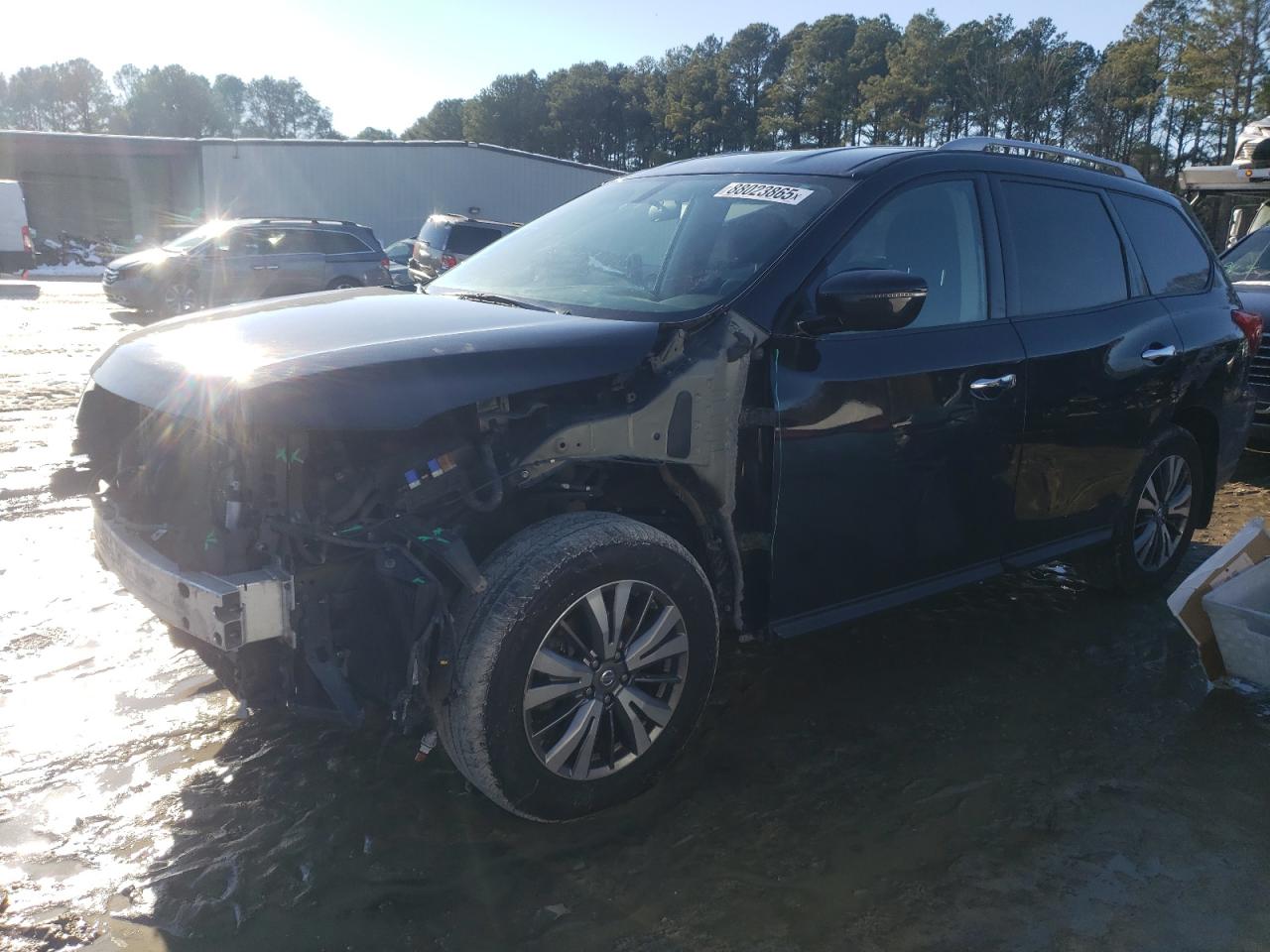 NISSAN PATHFINDER 2018