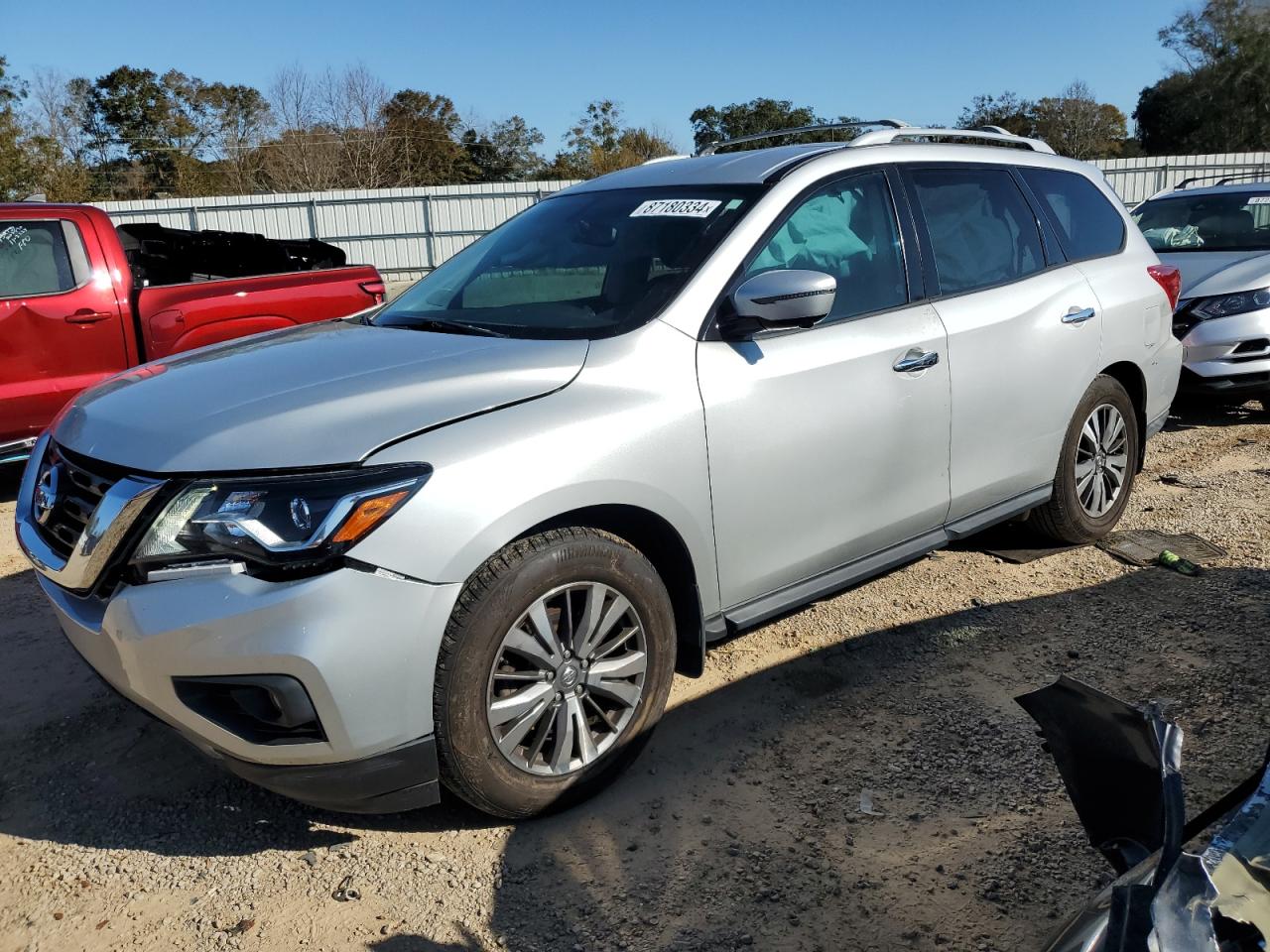 NISSAN PATHFINDER 2017