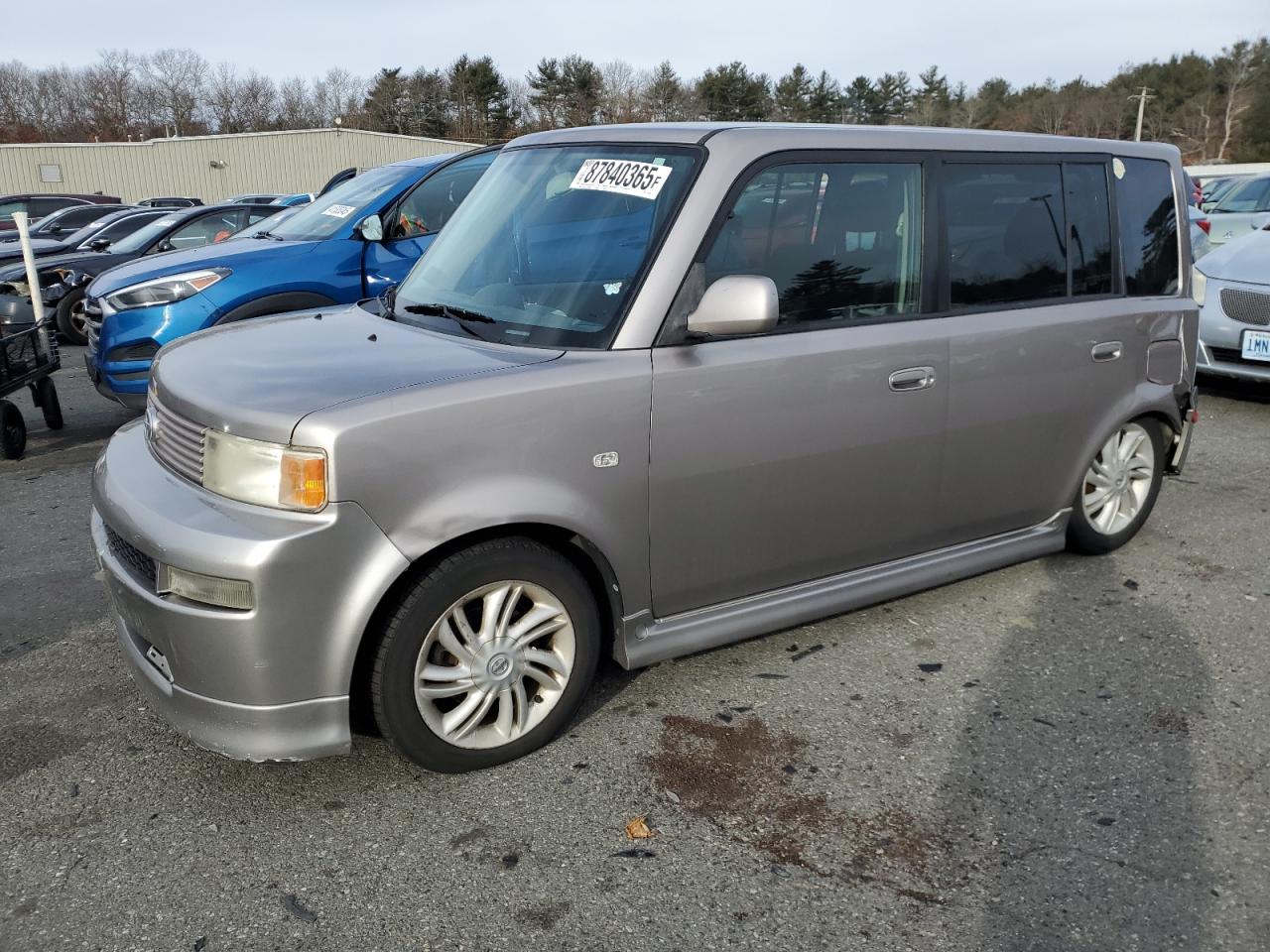 TOYOTA SCION XB 2004