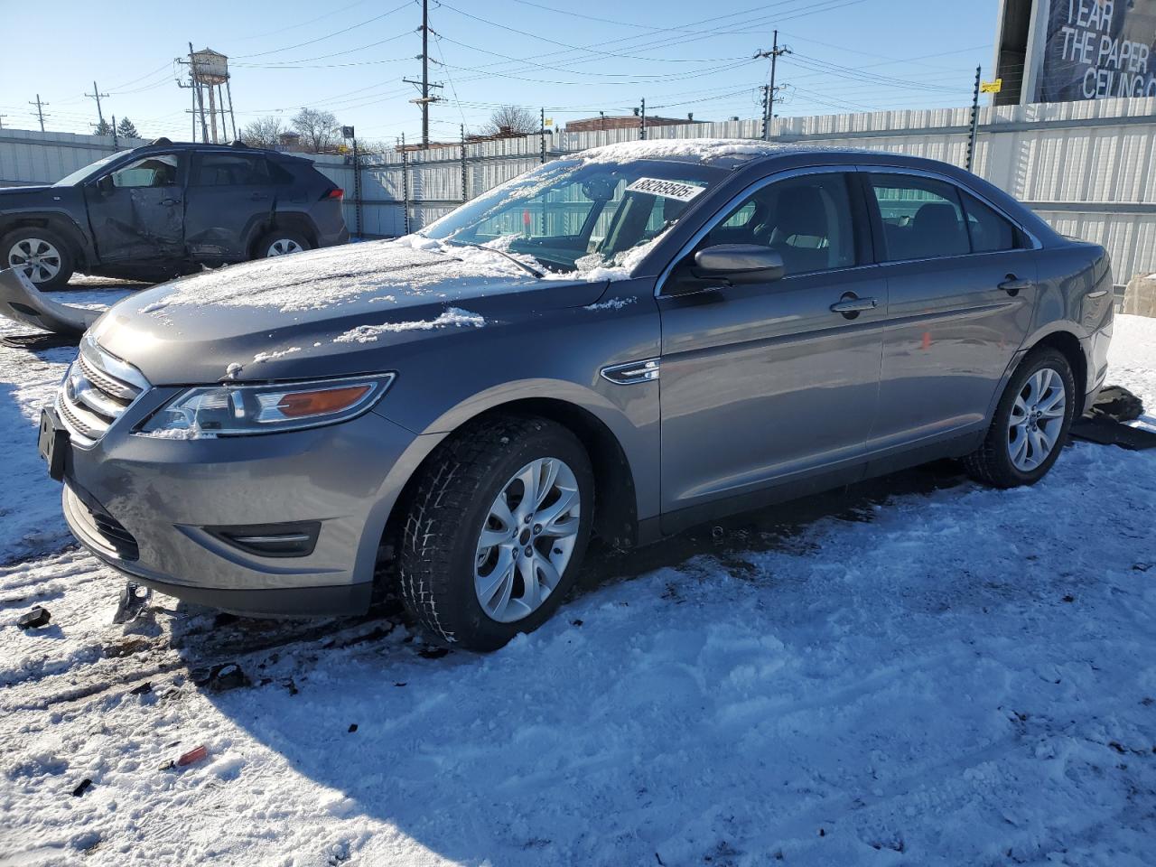 FORD TAURUS SEL 2011