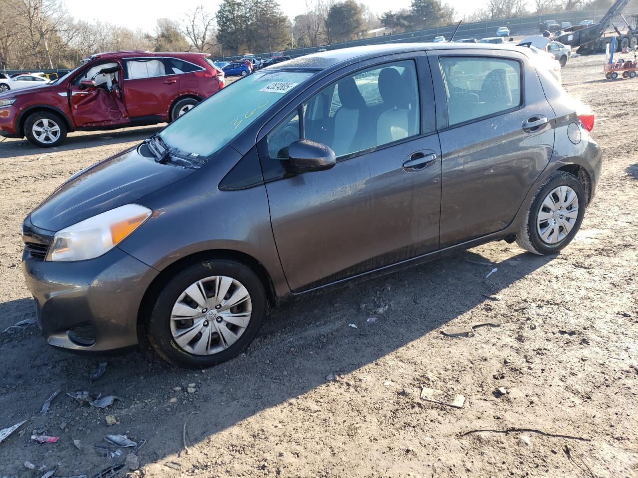 TOYOTA YARIS 2012